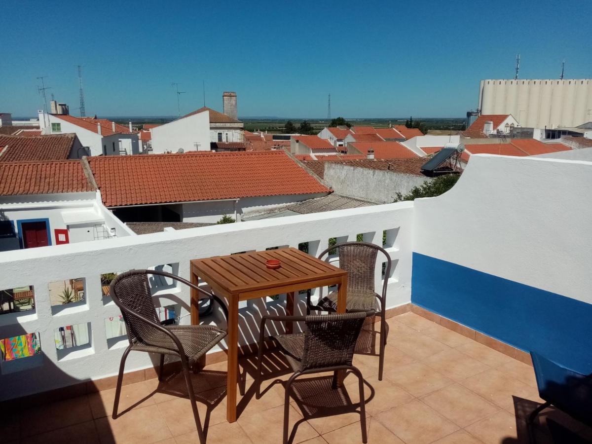 Alentejo Cante & Vinho Ferreira Do Alentejo Exterior foto